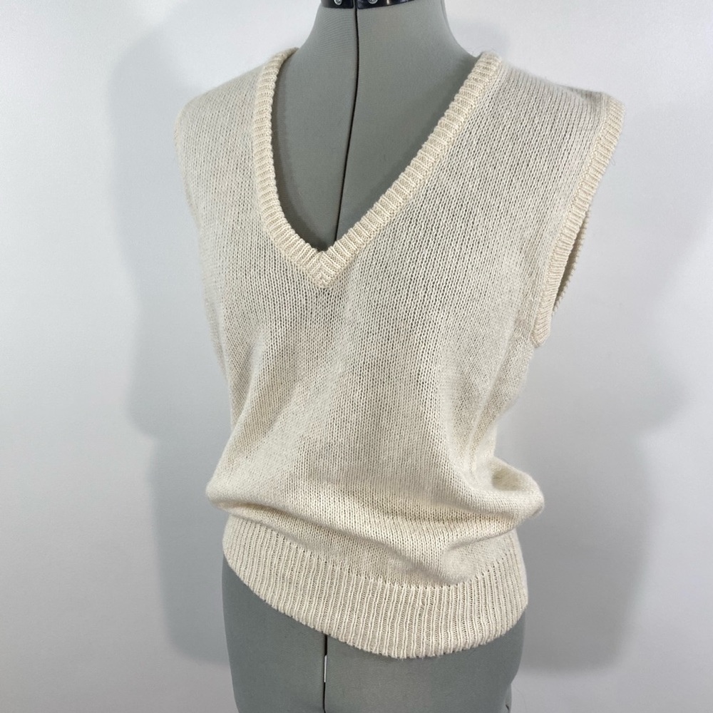 Vintage Ivory V-Neck Sweater Vest Shell Wool Blend Medium Small Cream Off White